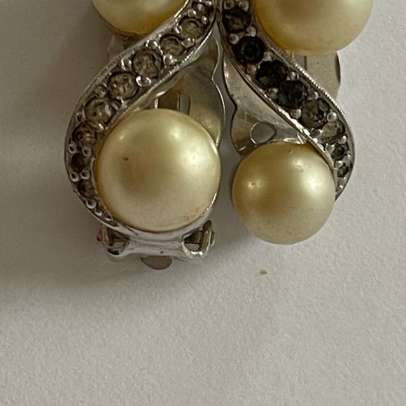 Earrings Vintage Jomaz Berger Coro Signed 3 Pairs Pearls Rhinestones - Picture 11 of 15